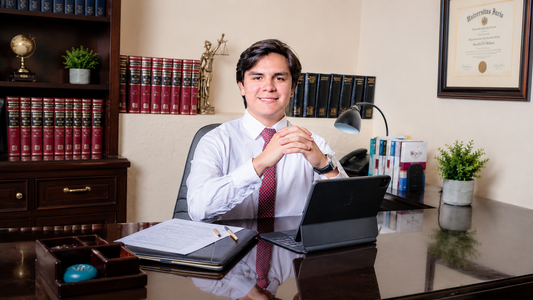 Mgs Abg. Pedro José Armijos Valarezo